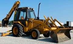 Live Walkerton Farm & Equipment consignment Auction - Day 3