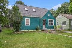482 Grove Ave Valparaiso, IN Real Estate