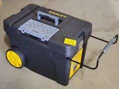 Stanley 17 Gallon Mobile Tool Chest