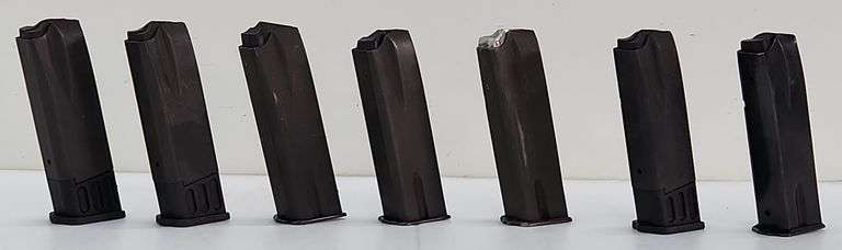 (AQ) (7) Browning 9mm Magazines