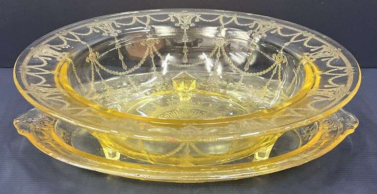 (Q) Yellow Depression Glass - Anchor Hocking Cameo Ballerina - Bowl & Platter