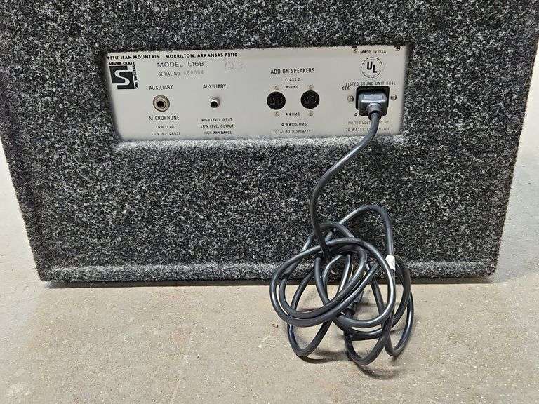 Sound-Craft Systems Inc. Portable P.A. System. Model# L16B.