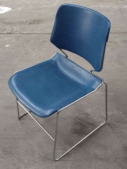 Krueger Matrix Stacking Chairs