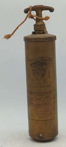 (GH) (1) General Detroit Fire Extinguisher