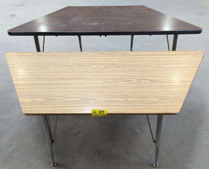 Trapezoid Adjustable Table