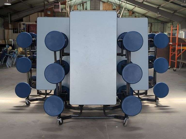 Learniture Mobile/Foldable Cafeteria Table