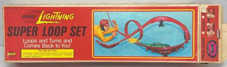 Vintage Johnny Lightning Super Loop Set with Box