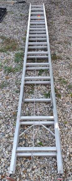 28ft Extendable Ladder