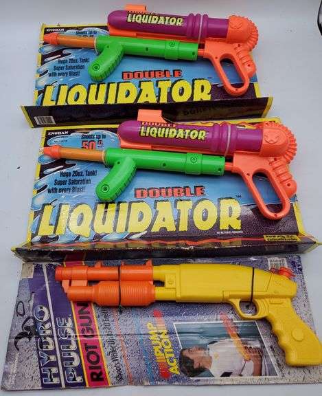 (GH)(3)Water guns