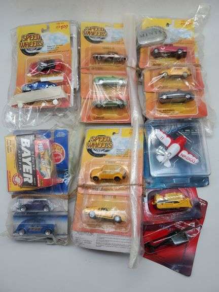 (GH)(8)Hotwheels, speed wheels, and more