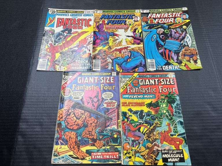 (J) Marvel Comics The Fantastic Four Comic Books.