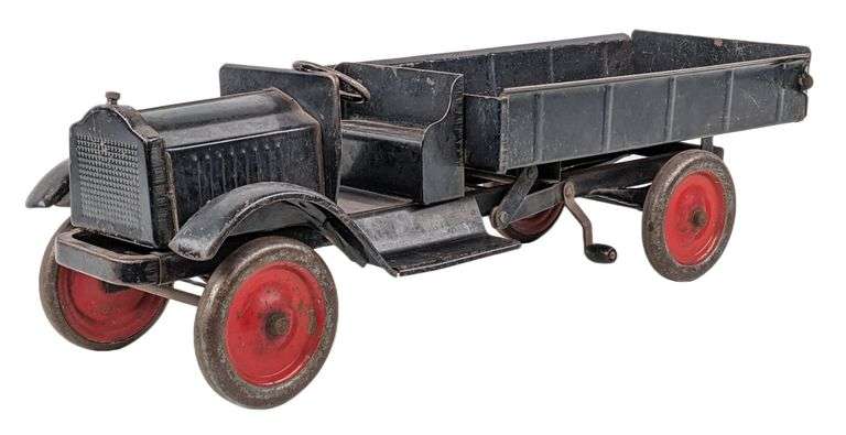 Keystone Packard Dump Truck