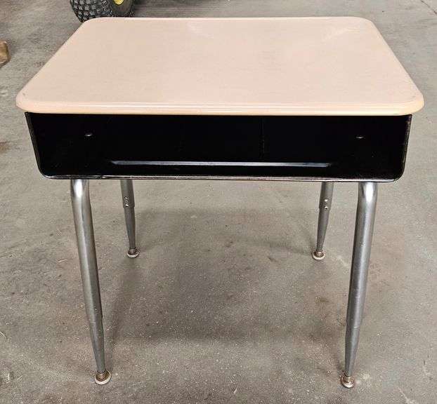 (10) Classroom Style Steel Desk's.