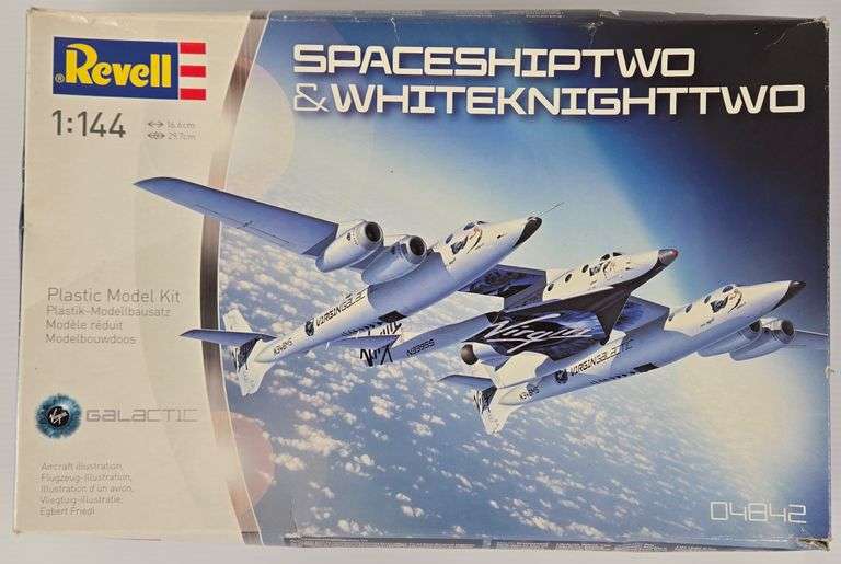 1/144 Scale Revell Spaceship Two & White Knight Two Model Kit - Sealed