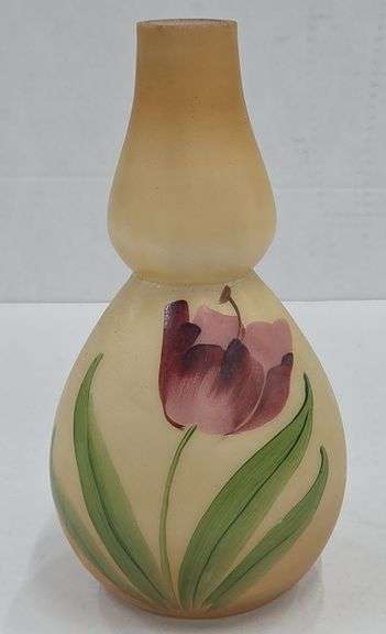 (Q) Westmoreland Hand Painted Tulip Milk Glass Vase