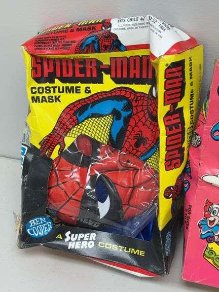 Vintage Halloween Masks & Mr T Puzzle