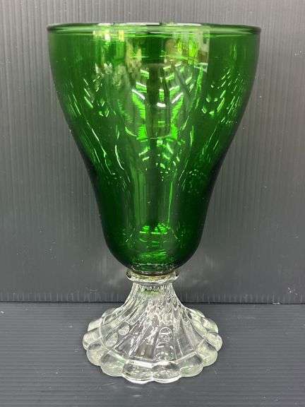(Q) Set Of 8 Anchor Hocking Forest Green "Burple" Footed Tumblers