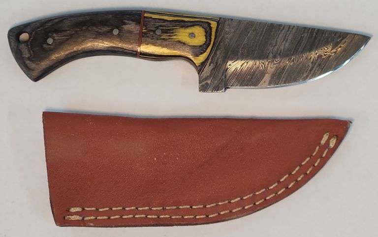 (II)  Damascus Steel Hunting Knife With Sheath