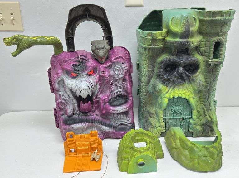 1980s Mattel MOTU Masters Of The Universe Play Set Lot