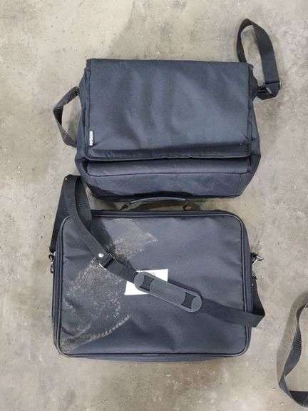 Laptop Carrying Cases incl. Gateway & Epson