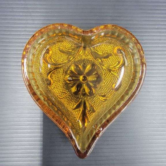 Q) Amber Glass - Indiana Glass Tiara - Coasters & Heart Trinket Dish