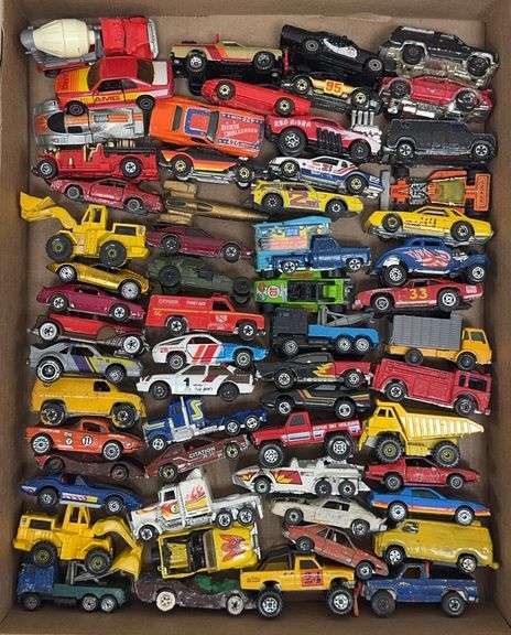 Large Lot Of Vintage Hot Wheels Matchbox & More