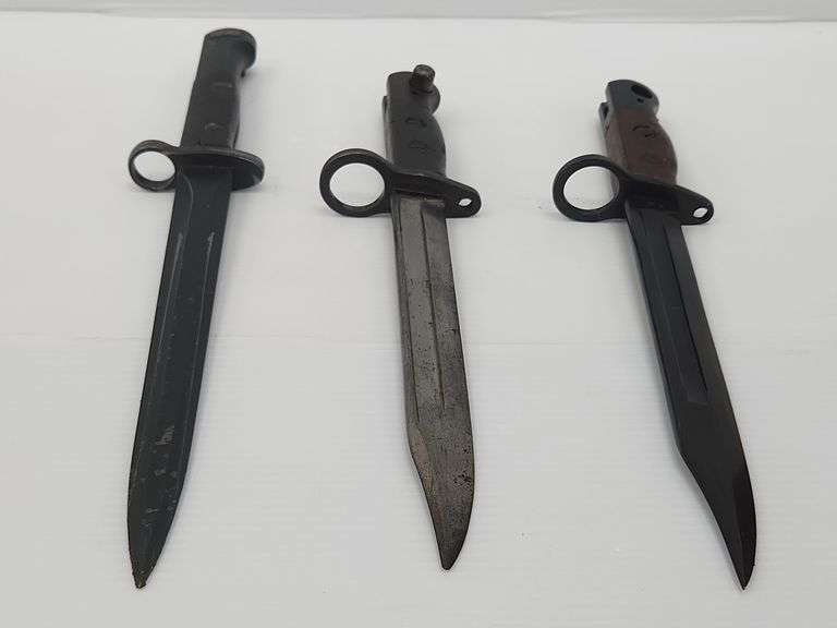 (II) (3) Bayonets