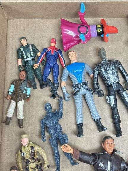 Lot Of Vintage Action Figures