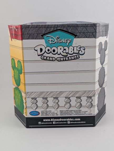 2023 Just Play Disney Doorables Grand Entrance Mickey Mouse Figure Set NIB