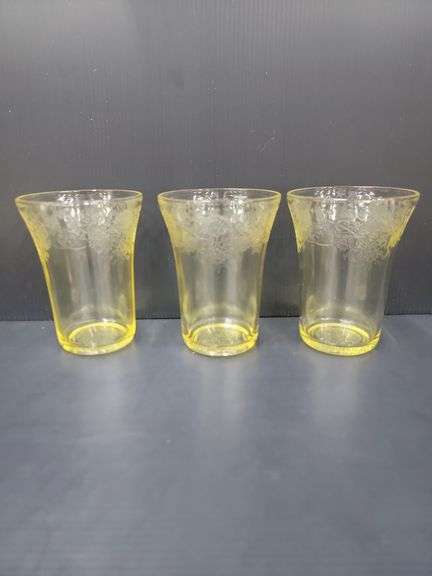(Q) Yellow Depression Glass - Hazel-Atlas Florentine - Cups & Glasses