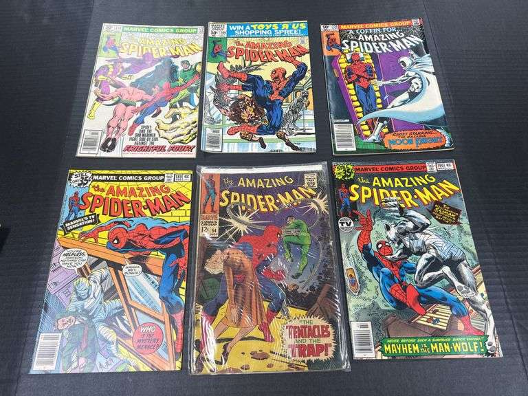 (J) Marvel The Amazing Spider-Man Comic Books.