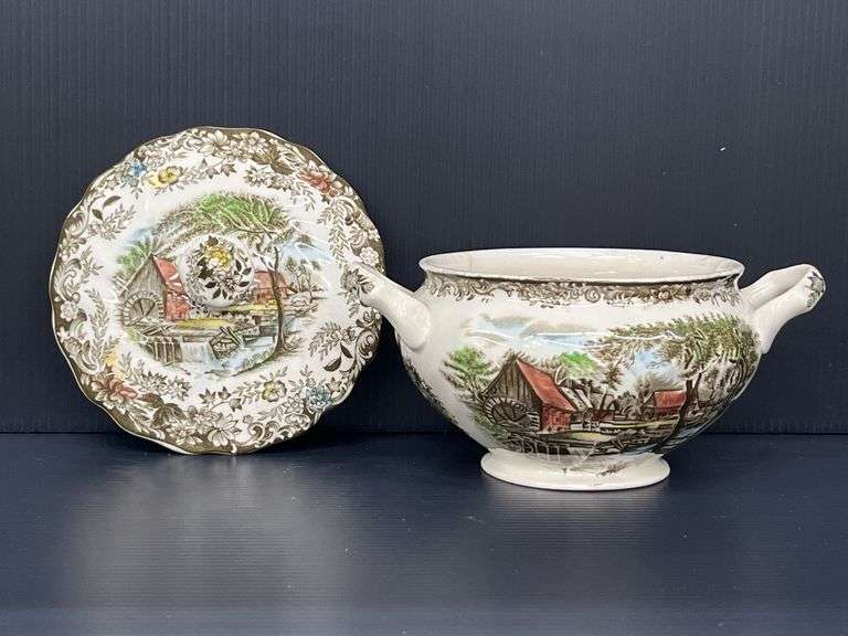 (Q) Johnson Brothers "The Friendly Village" Coffee Pot, Creamer And Sugar Bowl