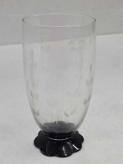 (Q) 4 MCM Black Lily Pad Etched Tumblers