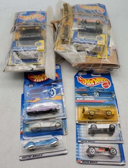 (GH)(8)Various Hotwheels