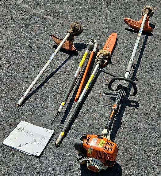 Stihl KM 110R Weedeater W/Accessories.