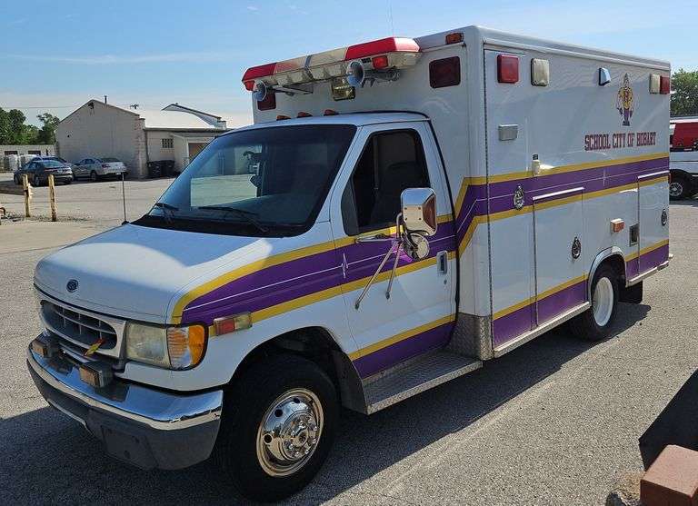 1997 Ford E350 Ambulance