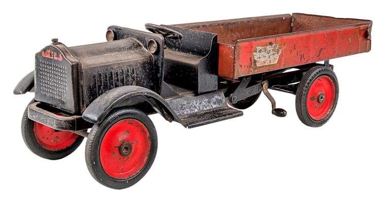 Keystone Packard Dump Truck