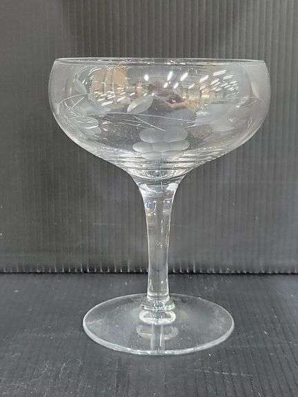 (Q) 3 Vintage Etched Princess House Champagne Glasses, Fry Ovenglass Ramekin