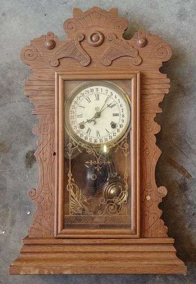 Antique Waterbury Gingerbread Mantle Clock