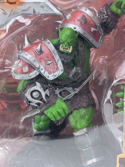 2023 McFarlane World Of Warcraft Orc Warrior & Orc Shaman 6" Action Figure NIB