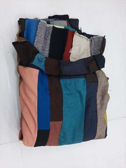 (Q) Hand Quilted Blanket Start