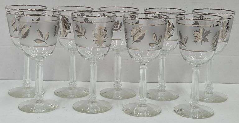 (Q) 9 Libbey Silver Leaf MCM Wine Glasses