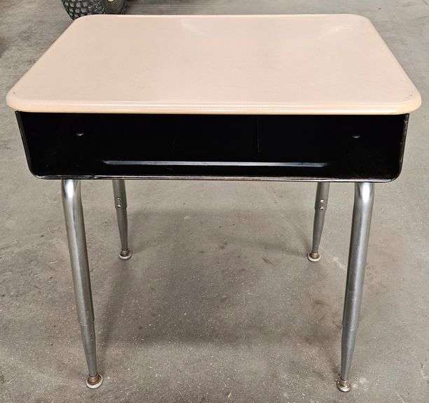 (10) Classroom Style Steel Desk's.