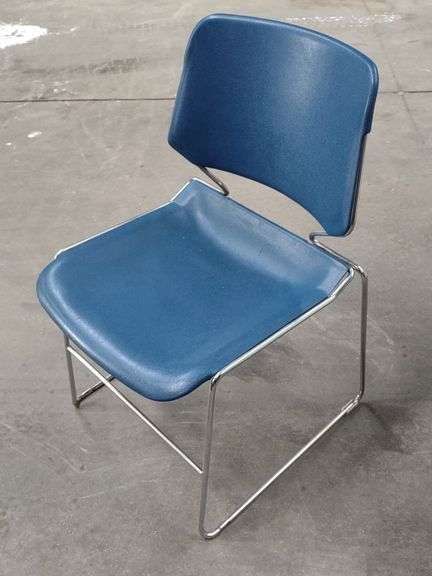 Krueger Matrix Stacking Chairs