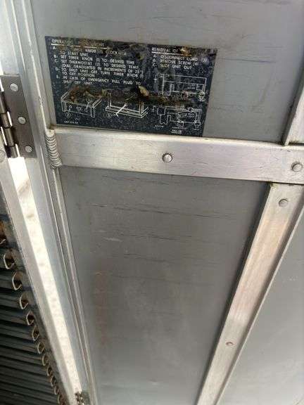 Cres-Cor Hot Cabinets