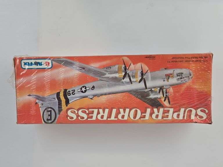1/72 Scale Airfix Superfortress Boeing B-29 Bomber Aircraft Model Kit - Sealed