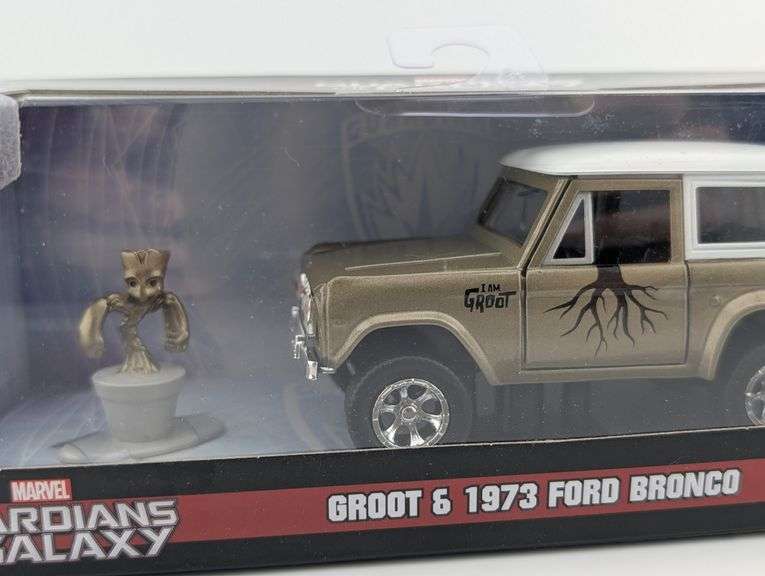 2023 Jada Toys Marvel Guardians Of The Galaxy Groot & 1973 Ford Bronco Diecast Figure & Car NIB