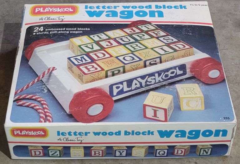 Playskool Letter Wood Block Wagon w/ Box & Wooden Blocks