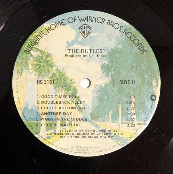 The RUTLES 1978 - 12" Vinyl LP Gatefold Album with Booklet Insert. Warner Bros Records. (Beatles Parody)