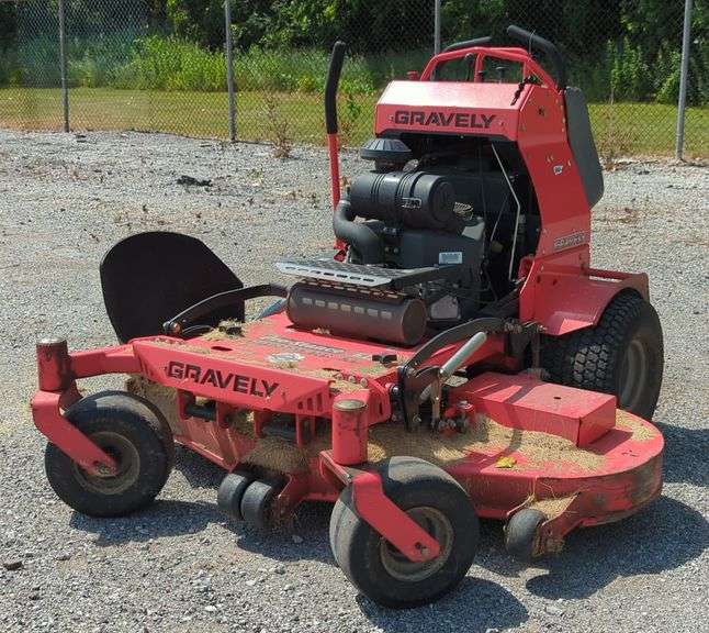 Gravely Pro-Stance Stander 61 Zero Turn Lawn Mower